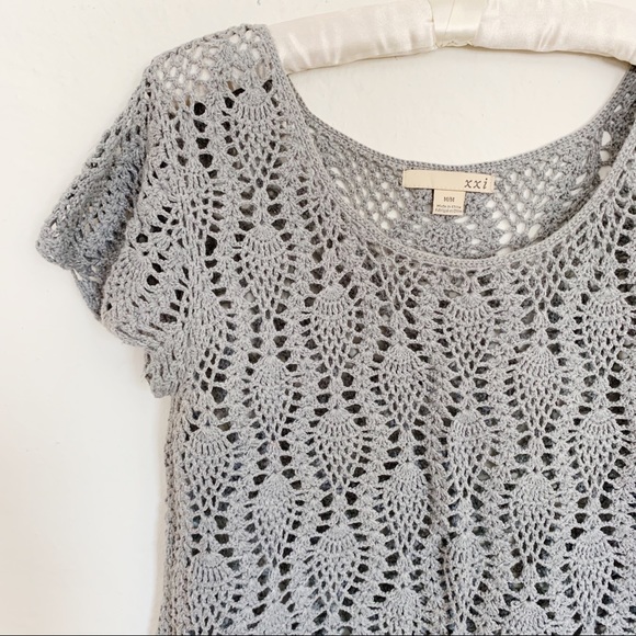Forever 21 Crocheted Grey Crop Top - Picture 2 of 4